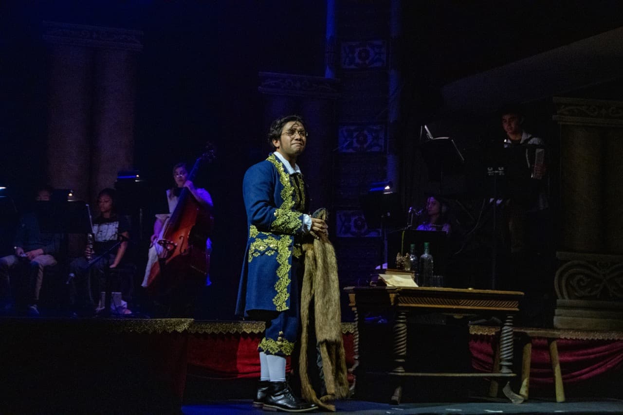 Natasha Pierre and the Great Comet of 1812